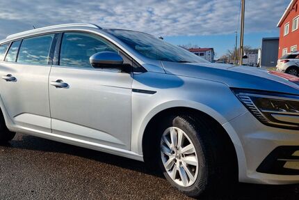 Renault Megane 136.719 km 12.390 &euro; Welden 86465