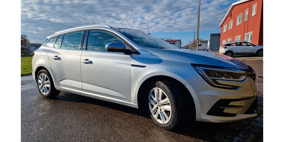 Renault Megane 136.719 km 12.390 &euro; Welden 86465