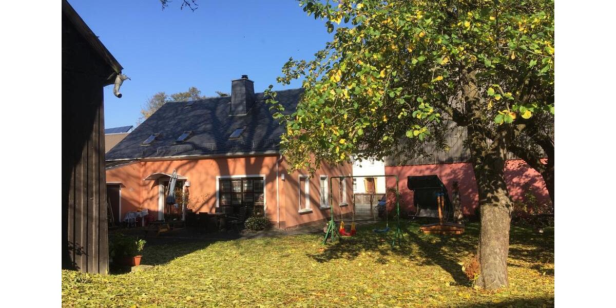 Einfamilienhaus Schwarzenbach an der Saale Fletschenreuth - 8 Zimmer, 150 m&sup2;, 1.000&euro; | Angebot:24660614