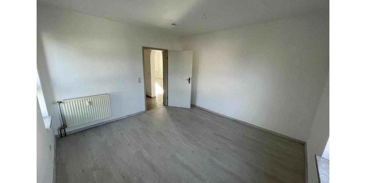 Etagenwohnung Hirschaid - 3 Zimmer, 72 m&sup2;, 705&euro; | Angebot:25409052
