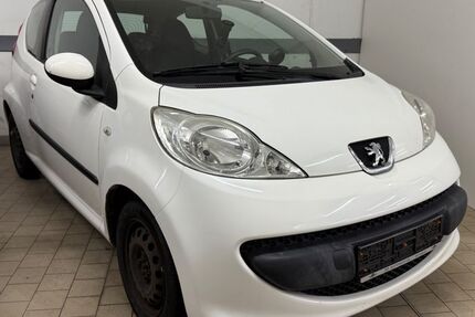 Peugeot 107 163.000 km 2.690 &euro; Schmelz 66839
