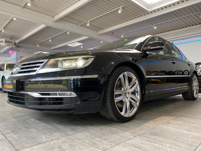 VW Phaeton 235.000 km 10.990 € Datteln 45711