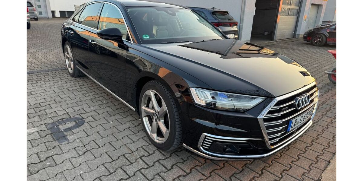 Audi A8 80.000 km 55.000 &euro; Freiberg 71691