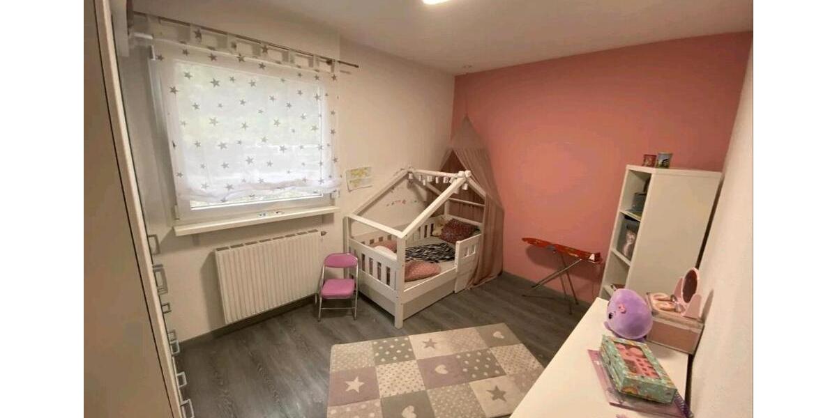 Einfamilienhaus Albstadt Gemarkung Burgfelden - 7 Zimmer, 179 m&sup2;, 424.000&euro; | Angebot:26373123
