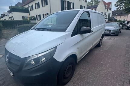 Mercedes-Benz Vito 320.000 km 4.000 &euro; Frankfurt am Main 60386