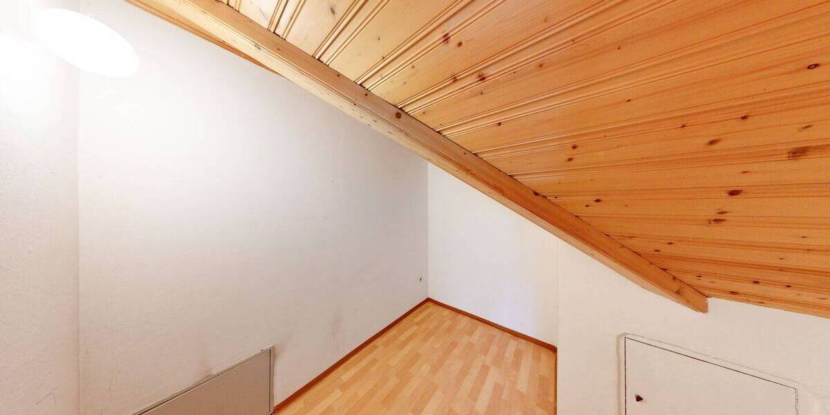 Etagenwohnung Margetshöchheim - 3 Zimmer, 80 m&sup2;, 800&euro; | Angebot:26028395