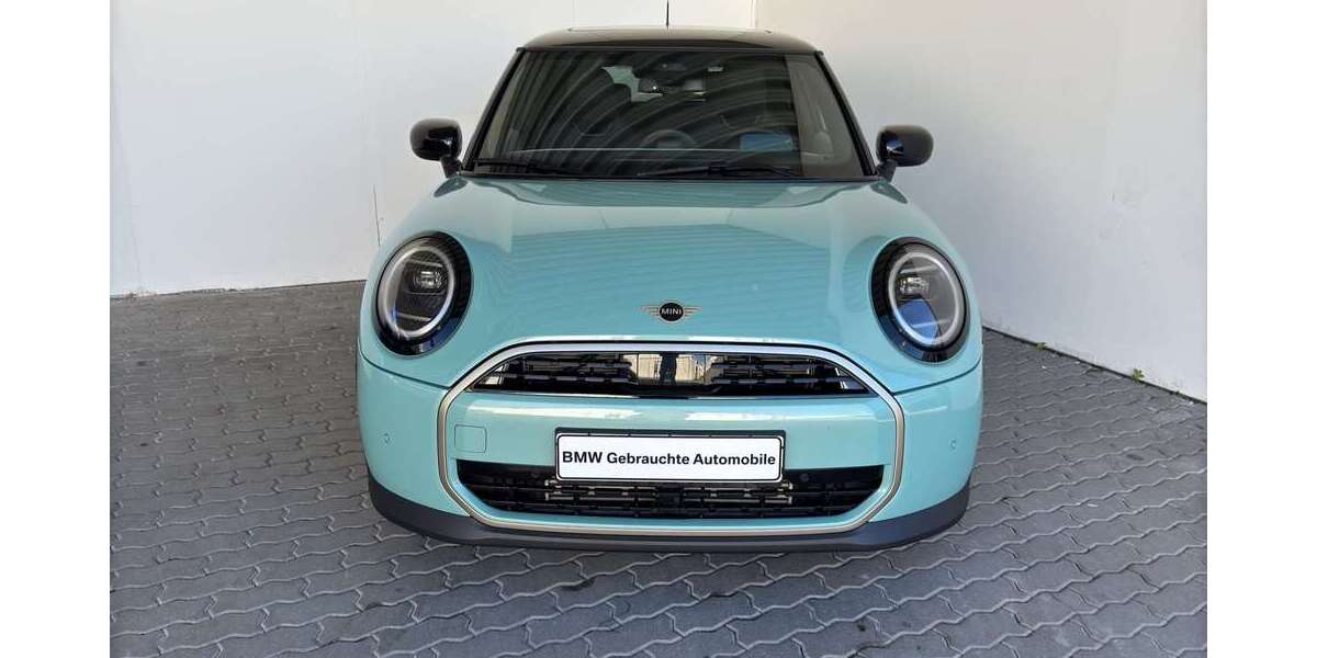 Mini Cooper 8.304 km 30.640 &euro; Heilbronn 74076