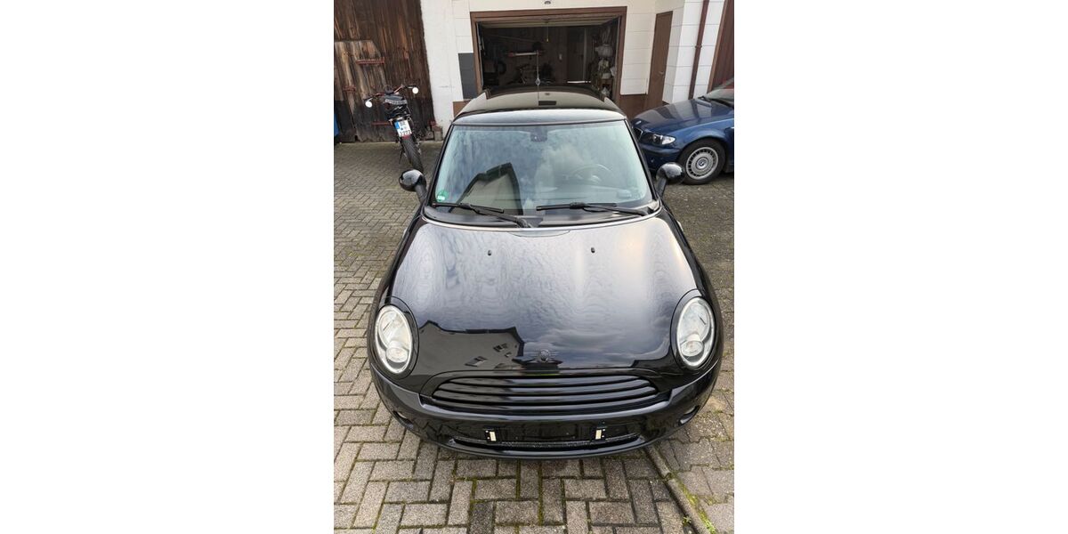 Mini ONE 116.700 km 4.650 &euro; Karlsdorf 76689
