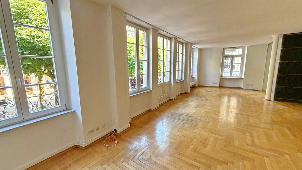 Großzügige Bürofläche in absoluter Bestlage - Gewerbeobjekt Baden-Baden Innenstadt | Angebot:26932317