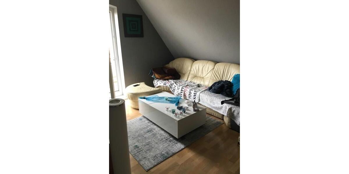 Dachgeschoßwohnung Petersberg - 2 Zimmer, 36 m&sup2;, 409&euro; | Angebot:26657705