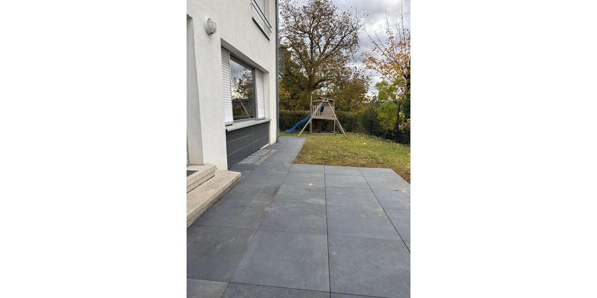 Familienfreundliche 3-Zi Wohnung mit (Winter-)Garten und großer Terrasse 3 zimmer