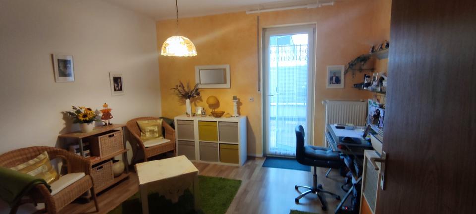 Etagenwohnung Grünberg - 3 Zimmer, 90 m&sup2;, 229.000&euro; | Angebot:24716036