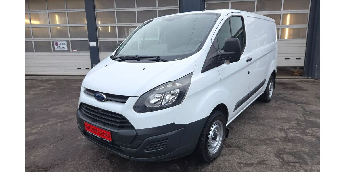 Ford Transit Custom 185.000 km 7.995 &euro; Lage 32791