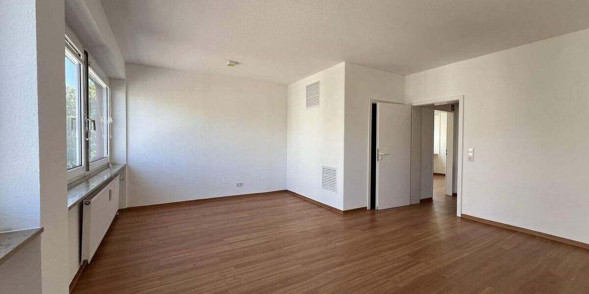 Neue Praxisräume gesucht?...freie 202 m² große Praxis in Ärztehaus in ER-Büchenbach 9 zimmer