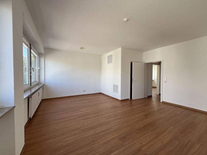 Neue Praxisräume gesucht?...freie 202 m² große Praxis in Ärztehaus in ER-Büchenbach 9 zimmer