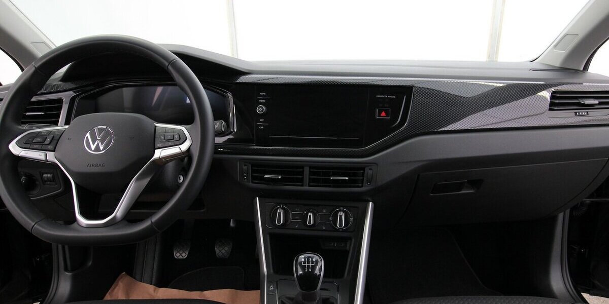 VW Taigo TSI Life LED+SITZHEIZUNG+KLIMA+ALU 37.204 km 16.990 &euro; Hagenow 19230