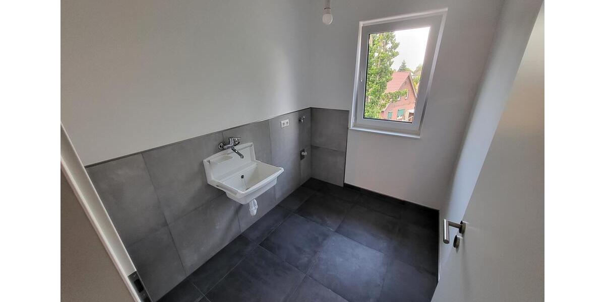 Einfamilienhaus Minden Kuhlenkamp - 4 Zimmer, 140 m&sup2;, 1.550&euro; | Angebot:24962608
