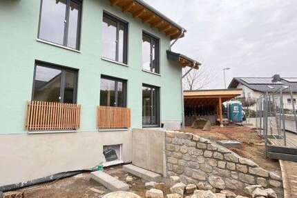 Wohnung zum Mieten in Hünstetten- Wallrabenstein 1.435 € 115.8 m² 4 zimmer