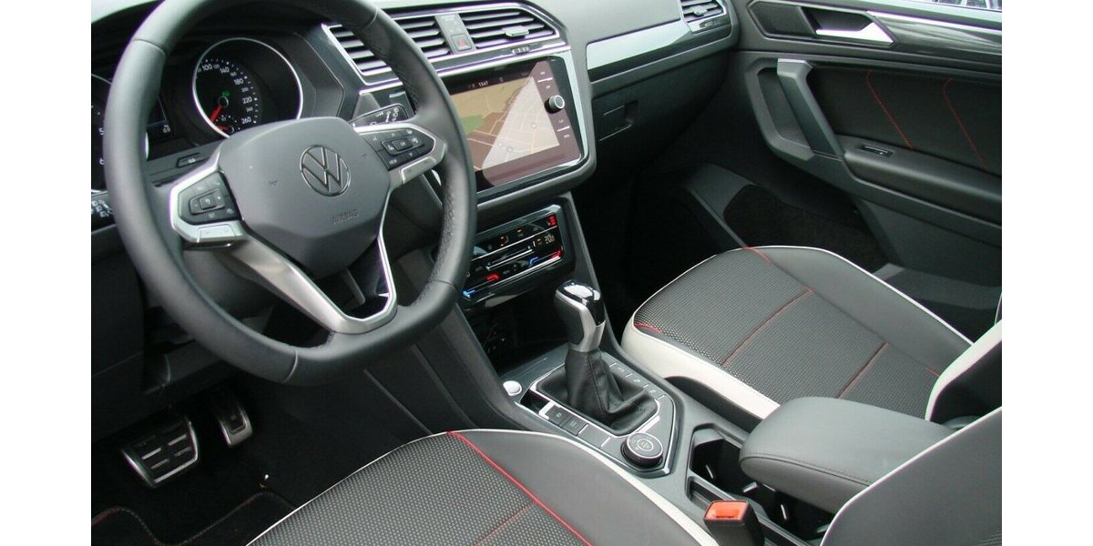 VW Tiguan 2.0TDI Urban Sport 4x4 ACC Navi LED 1.501 km 35.980 &euro; Falkensee 14612