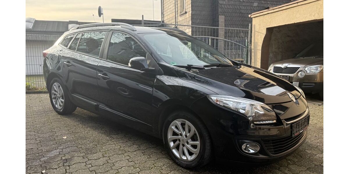 Renault Megane 152.000 km 4.800 € Remscheid 42855