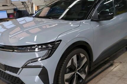 Renault Megane E-TECH 28.363 km 28.980 &euro; Amberg 92224