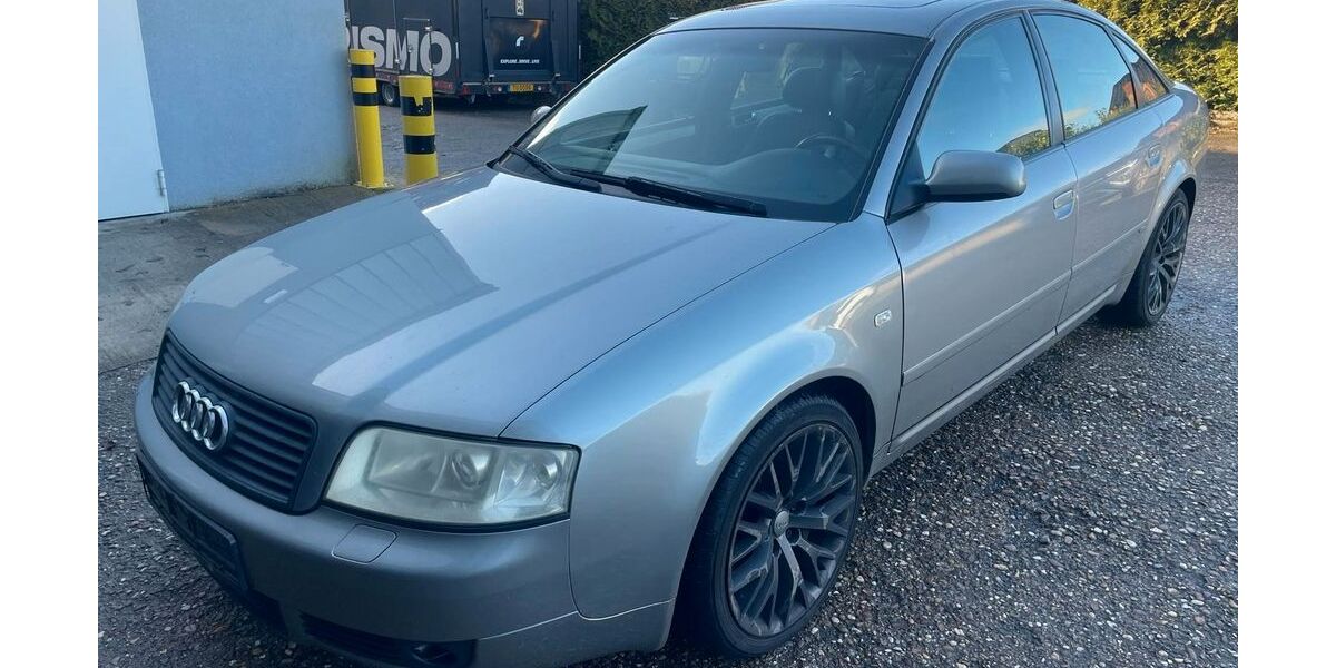 Audi A6 285.000 km 1.499 € Lage 32791