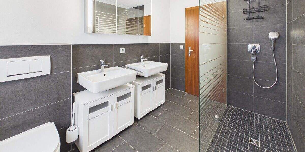 Etagenwohnung Villingen-Schwenningen Schwenningen - 4 Zimmer, 85 m&sup2;, 239.000&euro; | Angebot:25566922