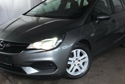 Opel Astra NAVI 1.HD BLUETOOTH ALLWETTERREIFEN 125.000 km 8.998 &euro; Köln 50858