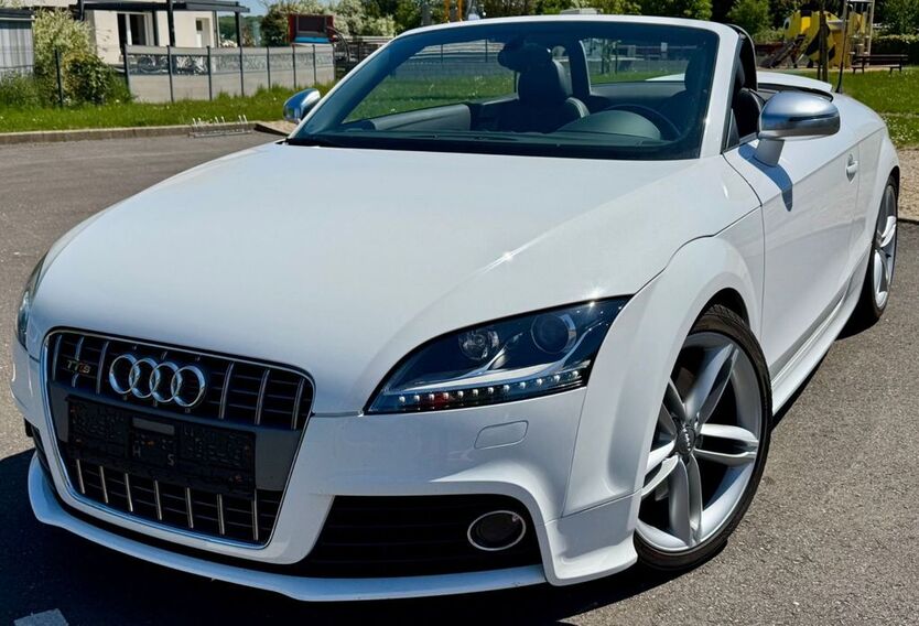 Audi TT 113.900 km 16.900 € Völklingen 66333