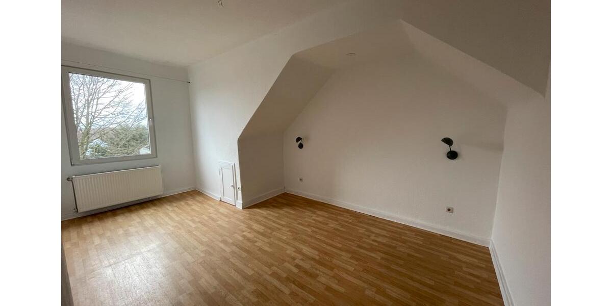Etagenwohnung Bielefeld Stieghorst - 4 Zimmer, 95 m&sup2;, 690&euro; | Angebot:26355563