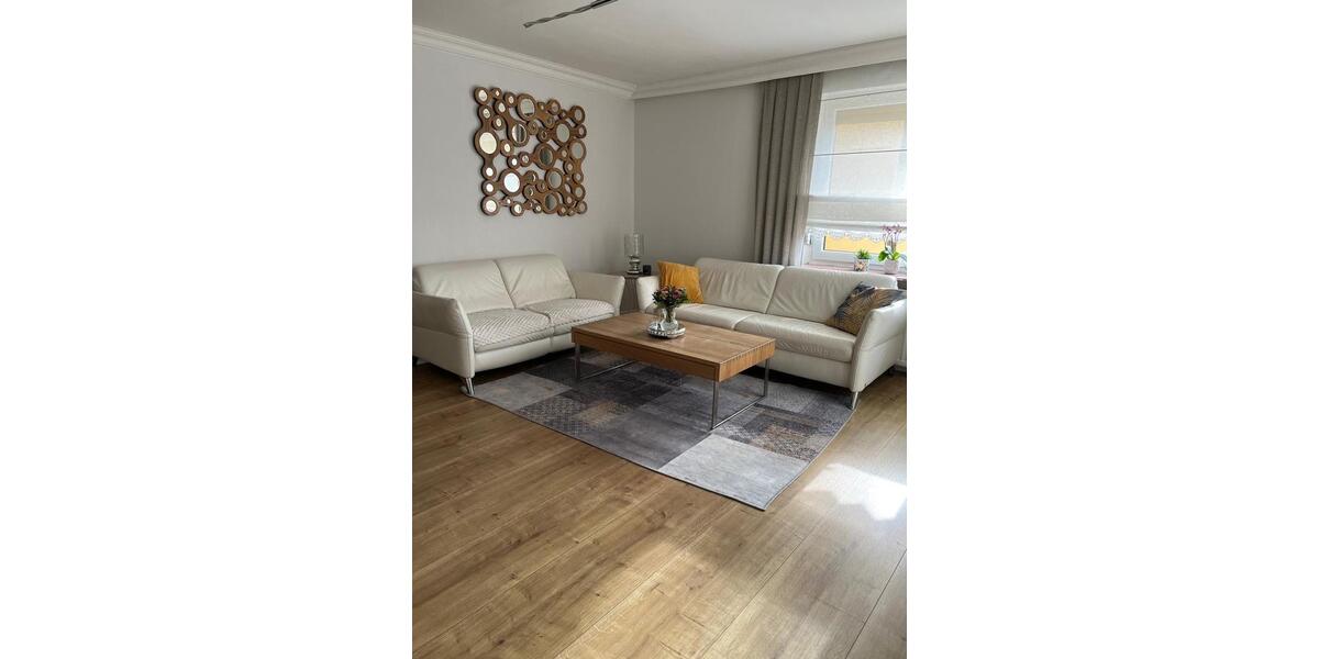 Etagenwohnung Buxtehude - 5 Zimmer, 109 m&sup2;, 259.000&euro; | Angebot:27085514