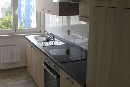 Wohnung Grevesmühlen - 3 Zimmer, 61 m&sup2;, 421&euro; | Angebot:27318673