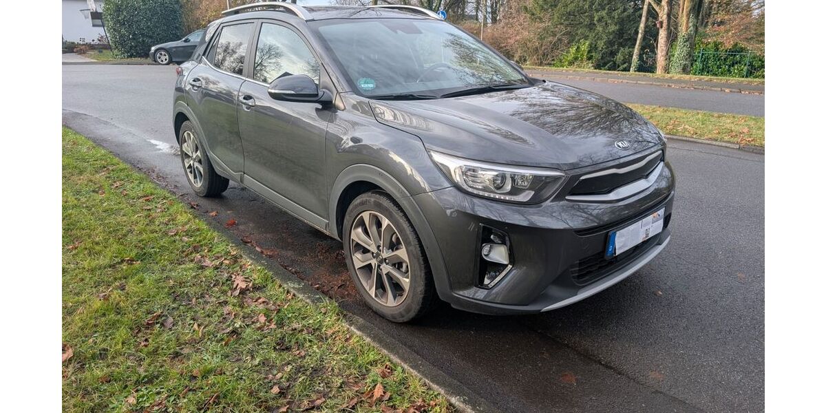 Kia Stonic 52.700 km 12.500 &euro; Wuppertal 42329