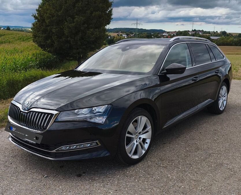 Skoda Superb 68.000 km 22.250 € Obersontheim 74423