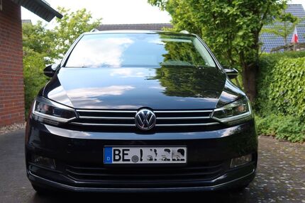 VW Touran 88.000 km 20.700 &euro; Oelde 59302