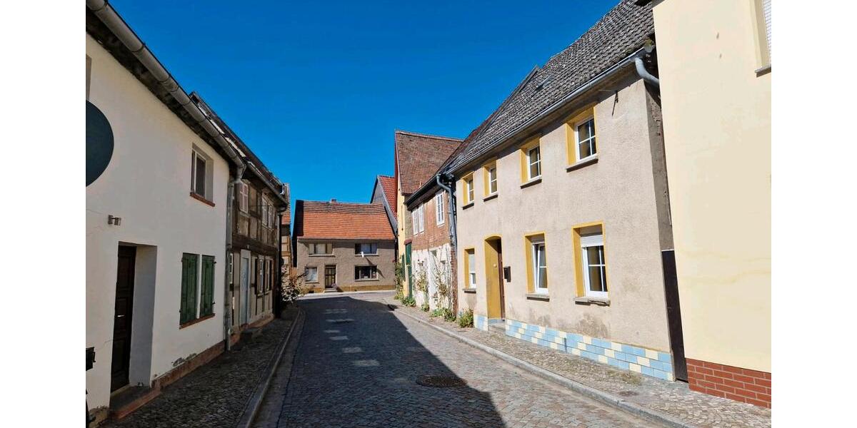 Einfamilienhaus Seehausen (Altmark) - 5 Zimmer, 100 m&sup2;, 29.000&euro; | Angebot:23057248