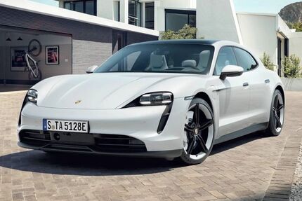 Porsche Taycan 40.339 km 64.900 € Holzwickede 59439
