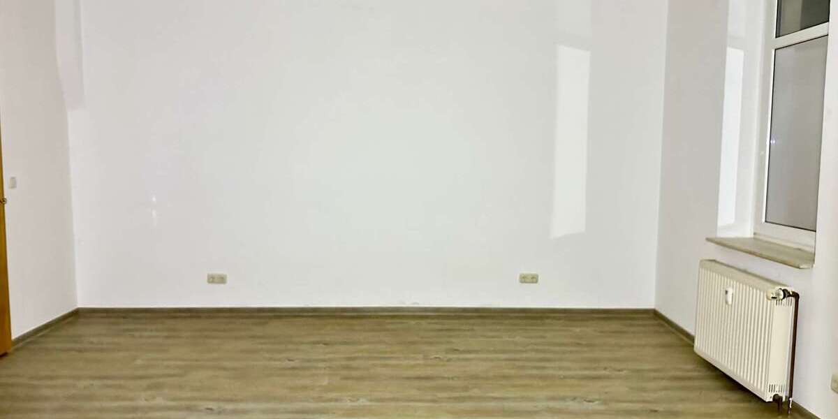 gepflegte 4 Raum - ETW mit Küche, Balkon und Pkw-Stellplatz am Stadtrand - Etagenwohnung Apolda | Angebot:24308532