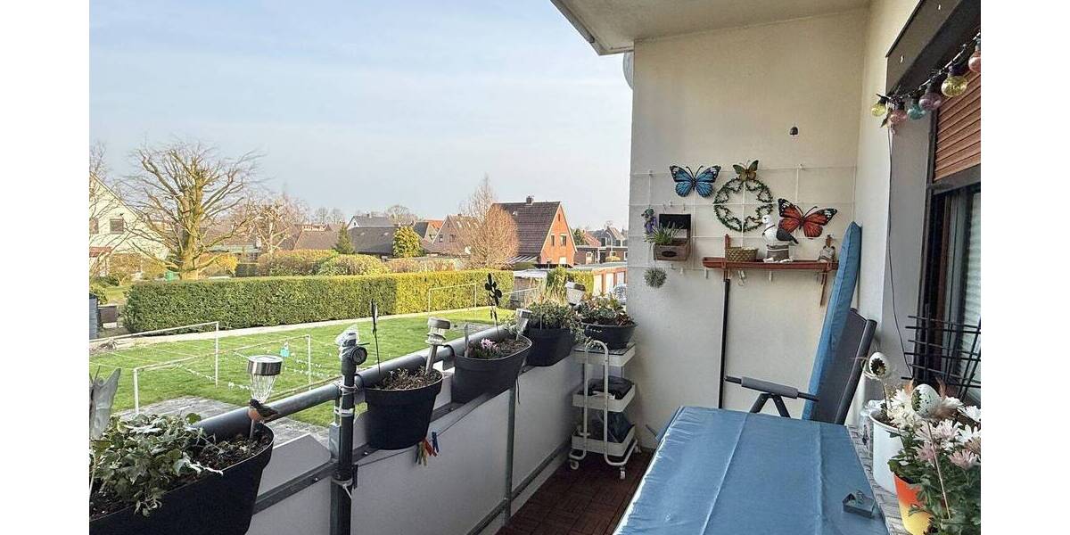 Etagenwohnung Brake - 4 Zimmer, 80 m&sup2;, 110.000&euro; | Angebot:26228491