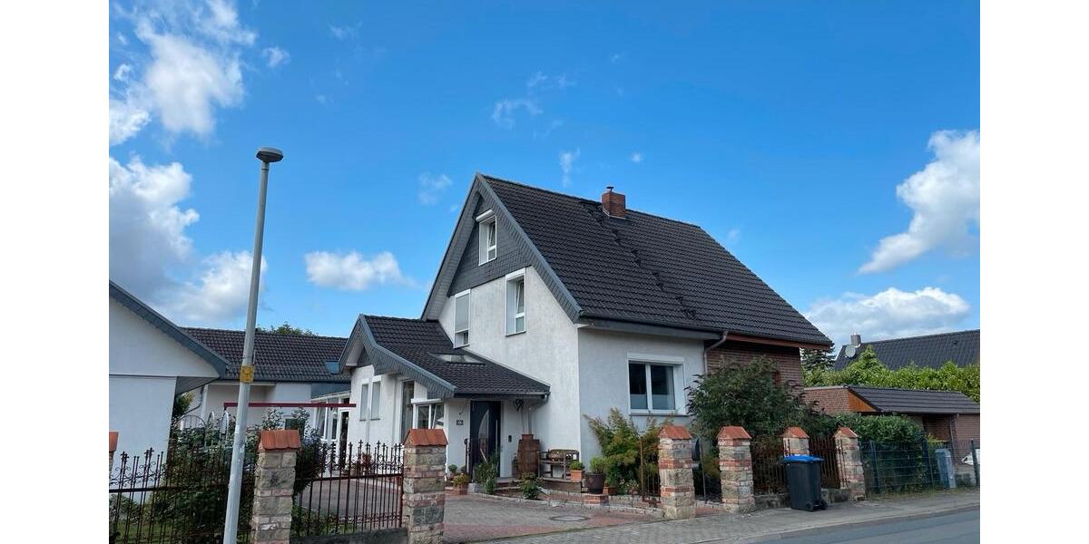 Doppelhaushälfte Hannover Herrenhausen-Stöcken - 5 Zimmer, 110 m&sup2;, 2.150&euro; | Angebot:24982093