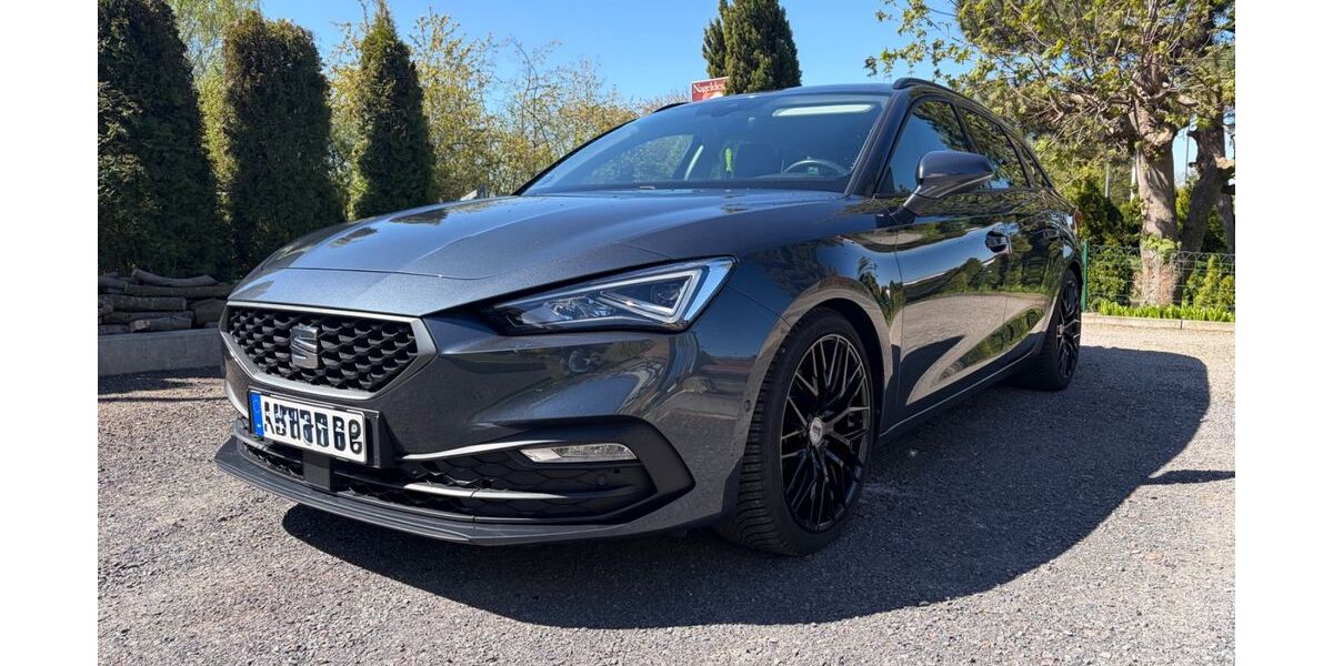 Seat Leon 72.000 km 20.599 &euro; Altenburg 04600
