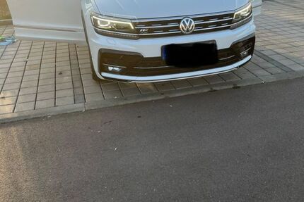 VW Tiguan 105.000 km 21.500 &euro; Halle (Saale) 06128
