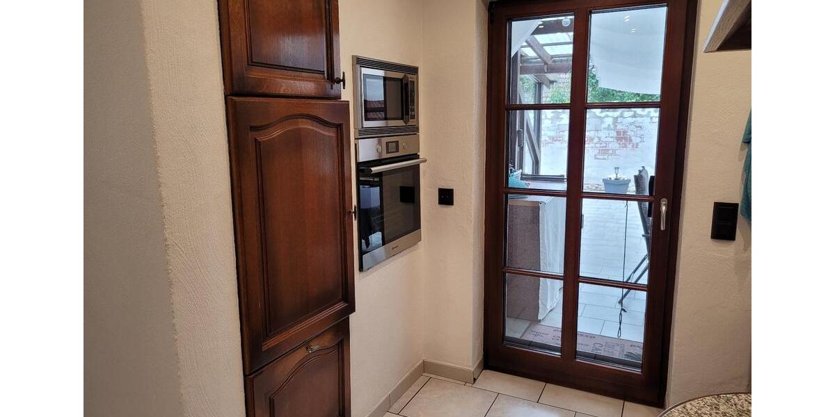 Einfamilienhaus mit Einliegerwohnung 4 zimmer