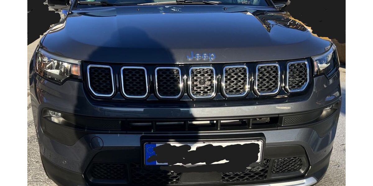 Jeep Compass 52.000 km 18.900 &euro; Filderstadt 70794