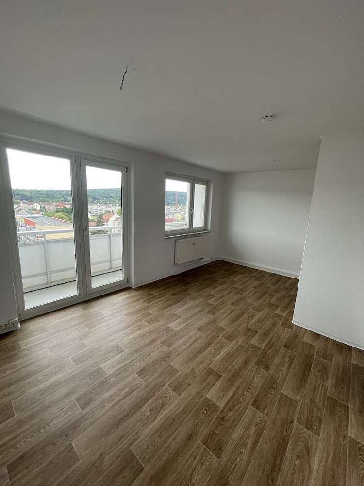 Wohnung zum Mieten in Gera 310 € 58.7 m²