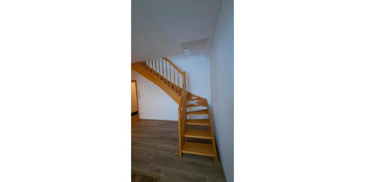 Etagenwohnung Schkopau - 2 Zimmer, 69 m&sup2;, 665&euro; | Angebot:25310109
