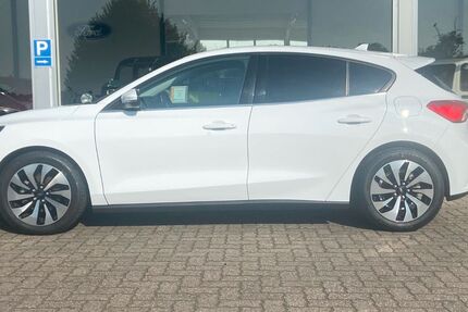 Ford Focus 56.500 km 14.400 &euro; Willich-Anrath 47877