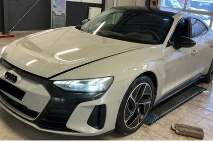 Audi e-tron GT 63.540 km 49.820 &euro; Hamburg 22419