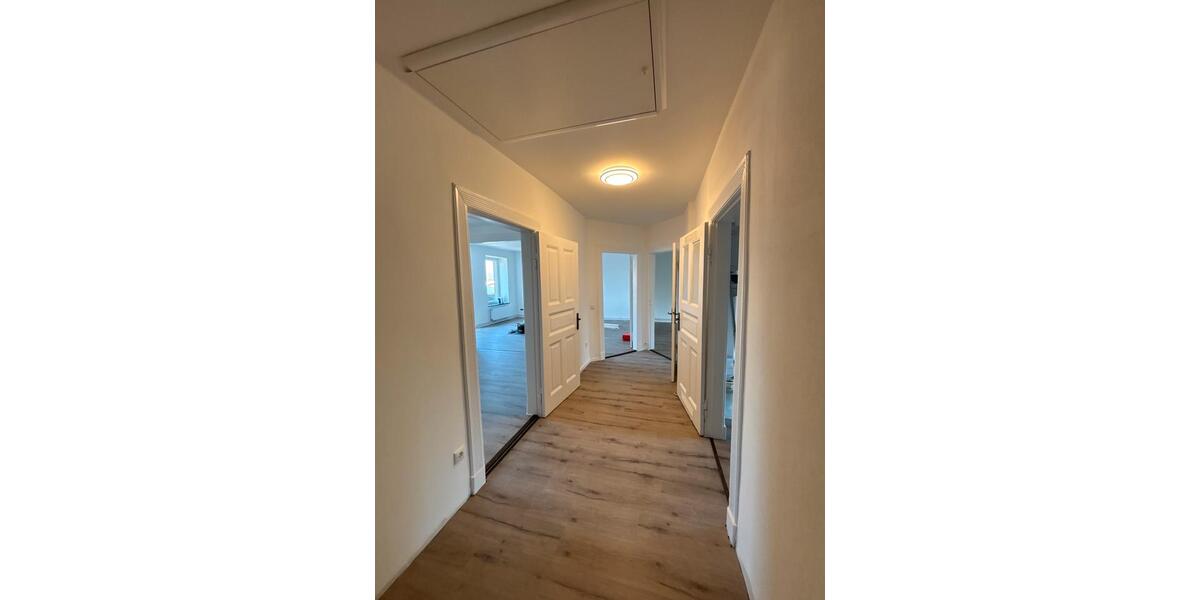 Etagenwohnung Rendsburg - 3 Zimmer, 90 m&sup2;, 1.050&euro; | Angebot:26349160