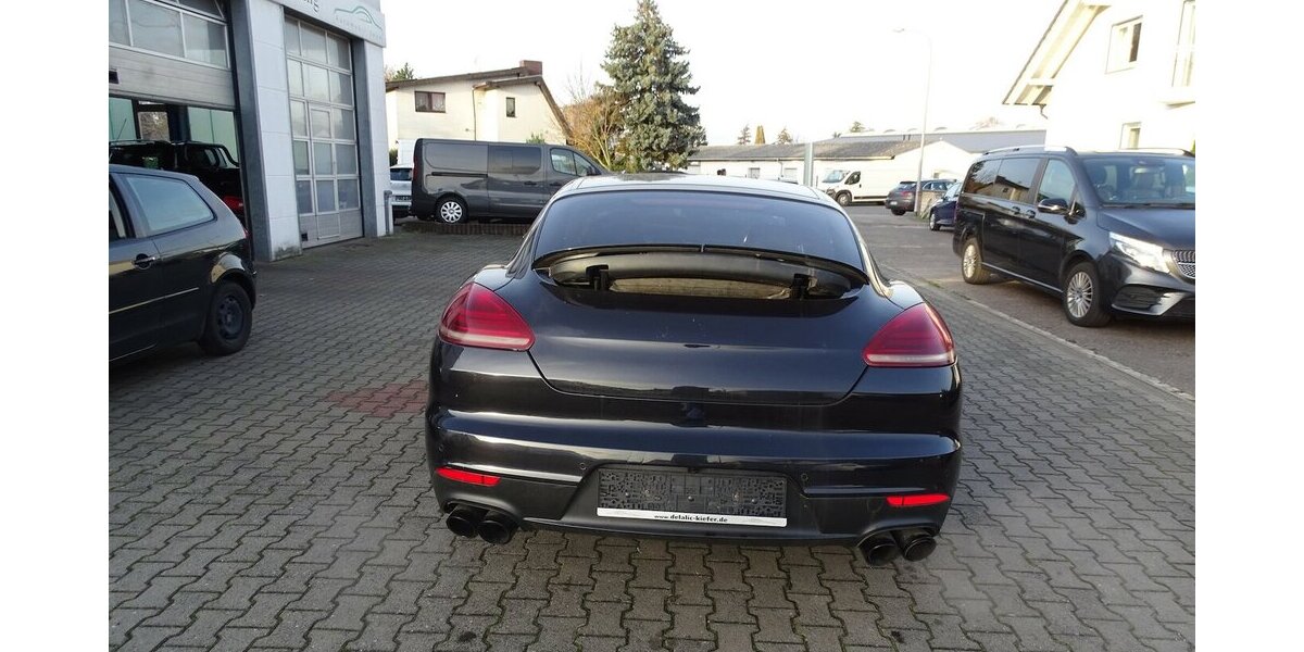 Porsche Panamera 4 GTS Bi-Xenon, Klappe, Luft, PDK, Chrono 184.608 km 26.890 &euro; Rodgau 63110